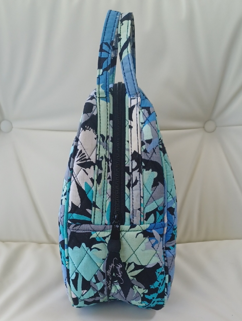 Vera Bradley Quilted Camo-Floral Top-Handle  Lined Lunch Bag - Picture 5 of 12